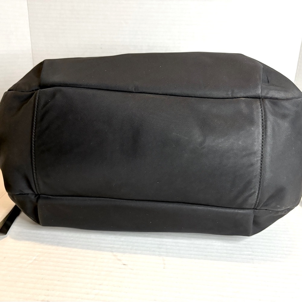 Dooney and Bourke - Picture 6 of 13